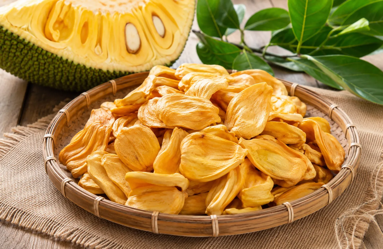 Vietnam dried jackfruit snacks and processed foods